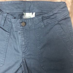 Athleta pants, size 4, never worn!